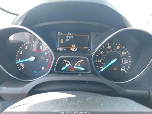 46386679 :رقم المزاد ، 1FMCU0F72HUC31231 vin ، 2017 Ford Escape S مزاد بيع