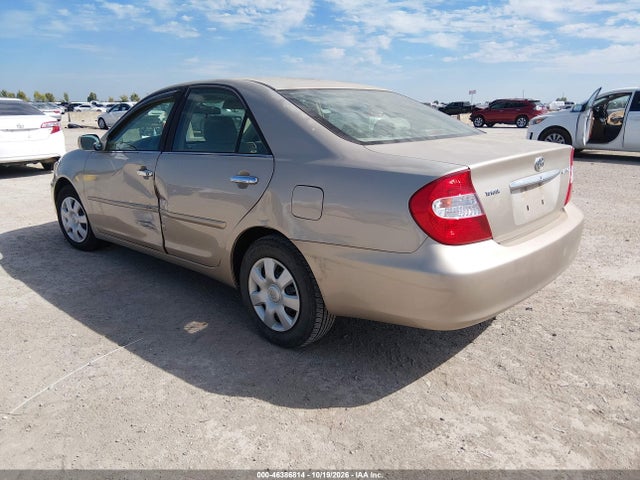 2004 Toyota Camry Le მანქანა იყიდება აუქციონზე, vin: 4T1BE30KX4U846613, აუქციონის ნომერი: 46386814