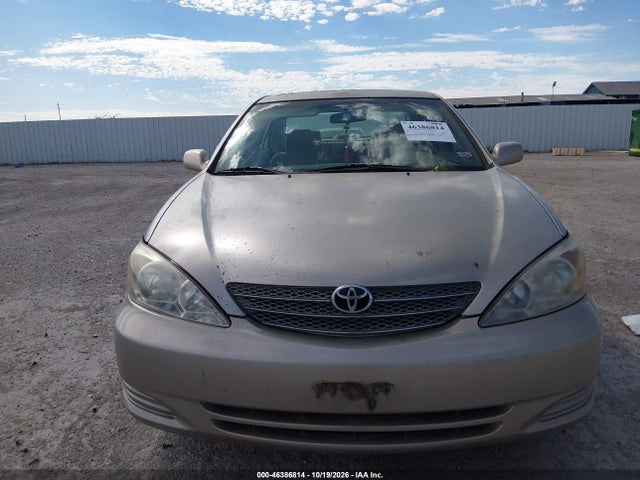 2004 Toyota Camry Le მანქანა იყიდება აუქციონზე, vin: 4T1BE30KX4U846613, აუქციონის ნომერი: 46386814