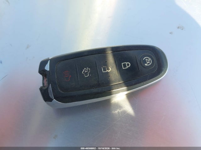 2014 Ford Escape Titanium მანქანა იყიდება აუქციონზე, vin: 1FMCU9J92EUA30115, აუქციონის ნომერი: 46386952