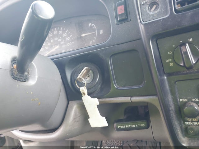 2004 Toyota Tacoma მანქანა იყიდება აუქციონზე, vin: 5TENL42N04Z356094, აუქციონის ნომერი: 46387076