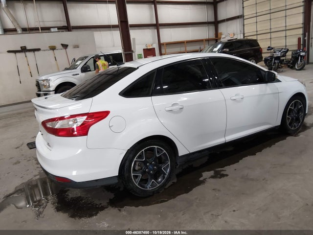 1FADP3F25EL294000 Ford FOCUS SE