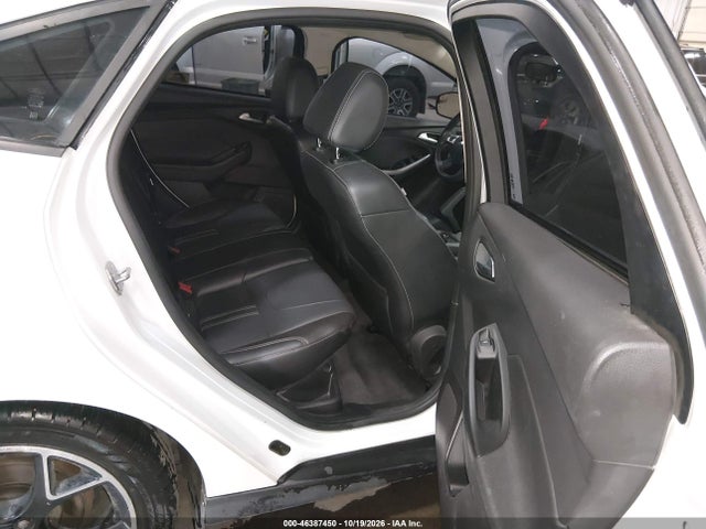 1FADP3F25EL294000 Ford FOCUS SE
