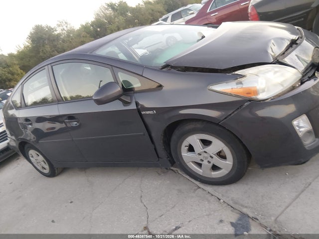 2011 Toyota Prius Three მანქანა იყიდება აუქციონზე, vin: JTDKN3DU3B1422057, აუქციონის ნომერი: 46387540