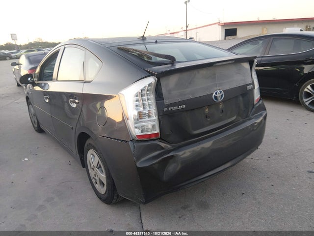 2011 Toyota Prius Three მანქანა იყიდება აუქციონზე, vin: JTDKN3DU3B1422057, აუქციონის ნომერი: 46387540