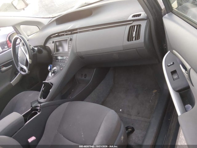 2011 Toyota Prius Three მანქანა იყიდება აუქციონზე, vin: JTDKN3DU3B1422057, აუქციონის ნომერი: 46387540