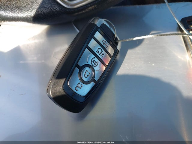 Продажа на аукционе авто 2017 Ford Fusion Se, vin: 3FA6P0HD9HR202897, номер лота: 46387620