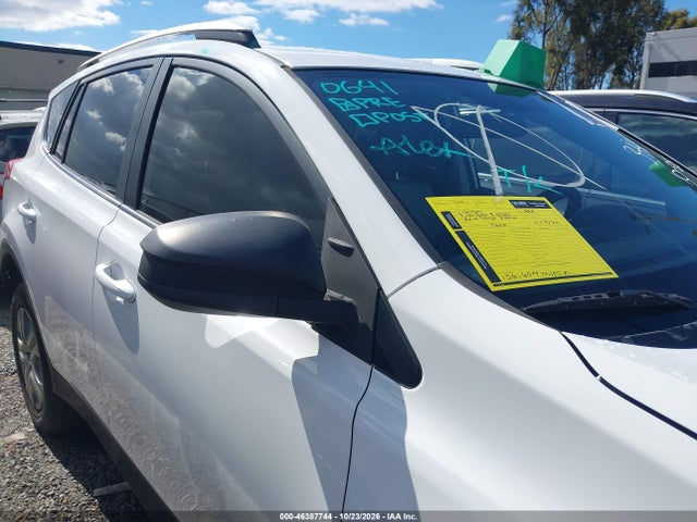 Toyota RAV4 LE 2014 2T3ZFREV9EW112264 Image 13