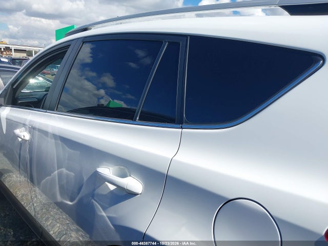 Toyota RAV4 LE 2014 2T3ZFREV9EW112264 Image 14