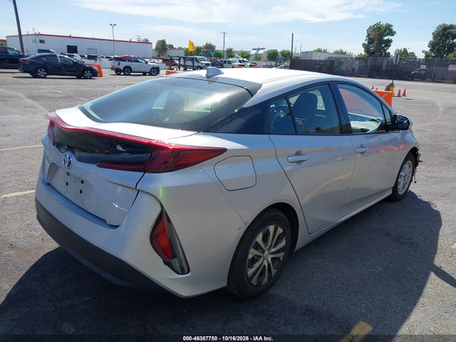 Продаж на аукціоні авто 2020 Toyota Prius Prime Le, vin: JTDKARFP7L3144081, номер лоту: 46387750