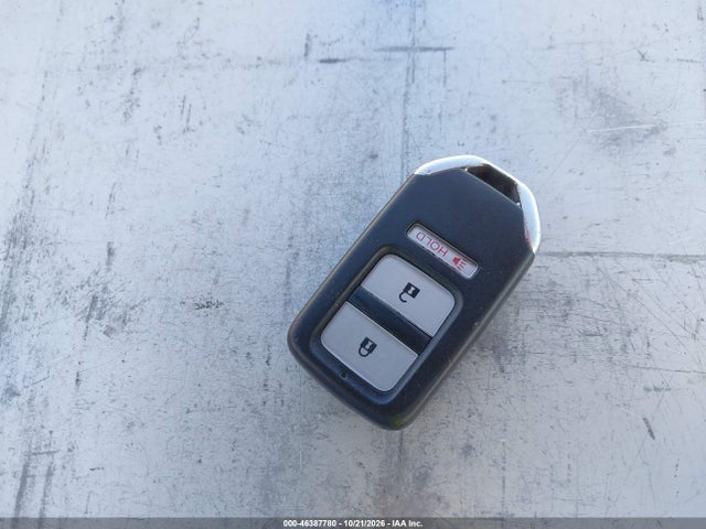 46387780 :رقم المزاد ، 3HGGK5H82FM779702 vin ، 2015 Honda Fit Ex/ex-l مزاد بيع