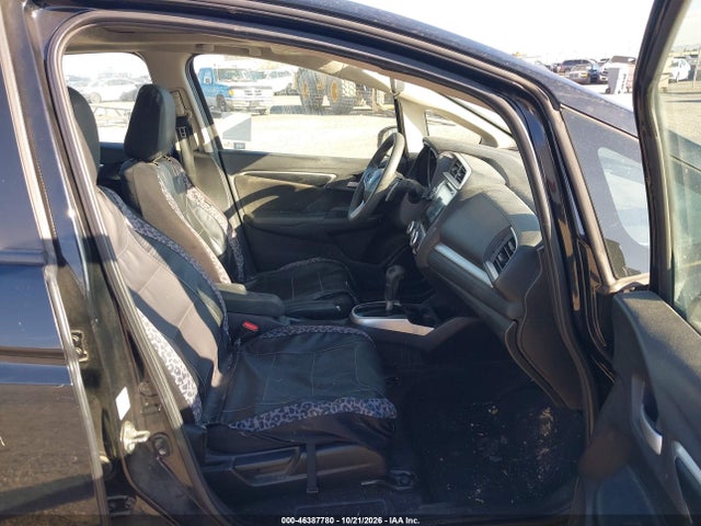 46387780 :رقم المزاد ، 3HGGK5H82FM779702 vin ، 2015 Honda Fit Ex/ex-l مزاد بيع