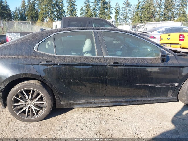 4T1G11AK2MU600921 Toyota CAMRY SE