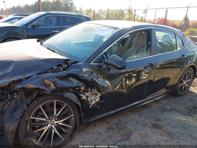 4T1G11AK2MU600921 Toyota CAMRY SE