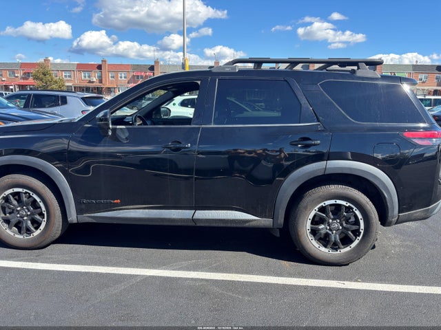 46388063 :رقم المزاد ، 5N1DR3BD6PC258228 vin ، 2023 Nissan Pathfinder Rock Creek 4wd مزاد بيع