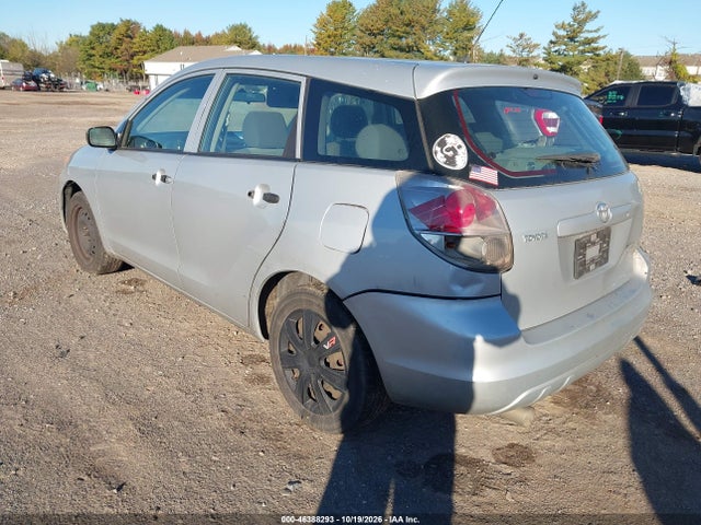 46388293 :رقم المزاد ، 2T1KR32E27C656144 vin ، 2007 Toyota Matrix مزاد بيع