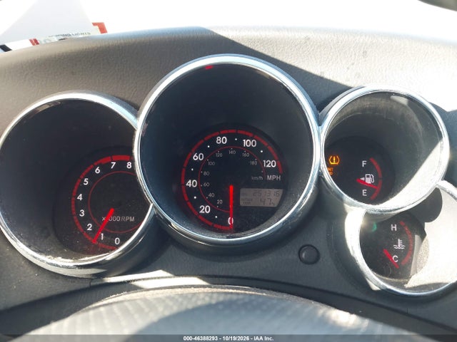 46388293 :رقم المزاد ، 2T1KR32E27C656144 vin ، 2007 Toyota Matrix مزاد بيع