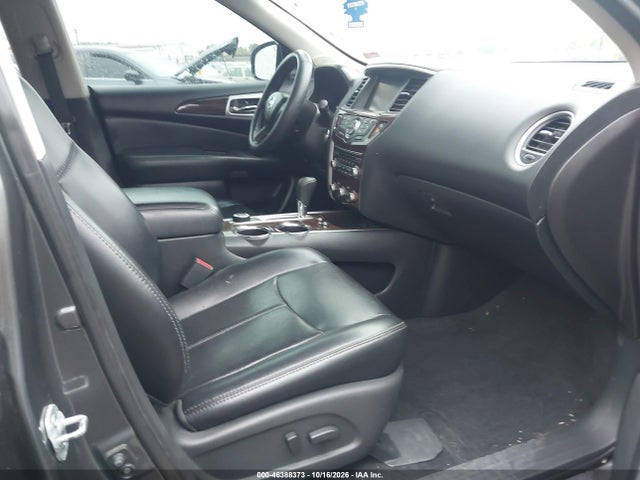 46388373 :رقم المزاد ، 5N1AR2MM3FC710127 vin ، 2015 Nissan Pathfinder Platinum مزاد بيع