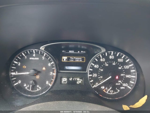 46388373 :رقم المزاد ، 5N1AR2MM3FC710127 vin ، 2015 Nissan Pathfinder Platinum مزاد بيع