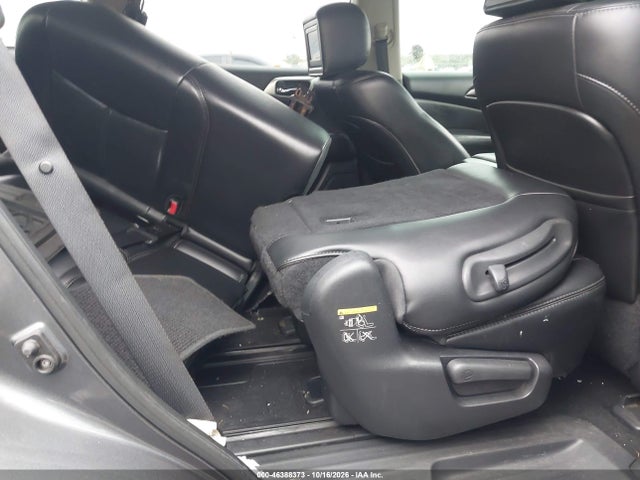46388373 :رقم المزاد ، 5N1AR2MM3FC710127 vin ، 2015 Nissan Pathfinder Platinum مزاد بيع