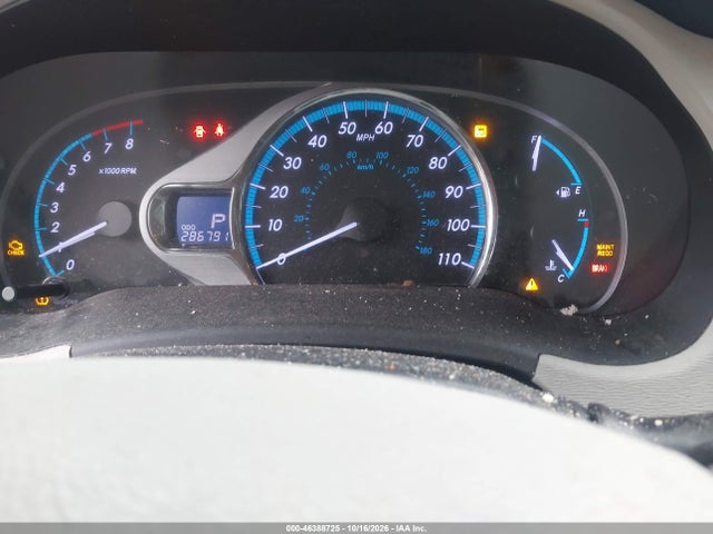 46388725 :رقم المزاد ، 5TDYK3DC8BS035016 vin ، 2011 Toyota Sienna Xle V6 مزاد بيع