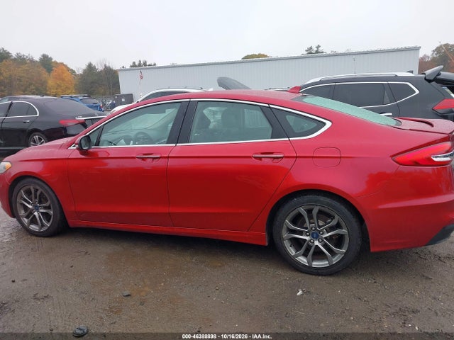 2020 Ford Fusion Hybrid Titanium მანქანა იყიდება აუქციონზე, vin: 3FA6P0RU3LR139660, აუქციონის ნომერი: 46388898