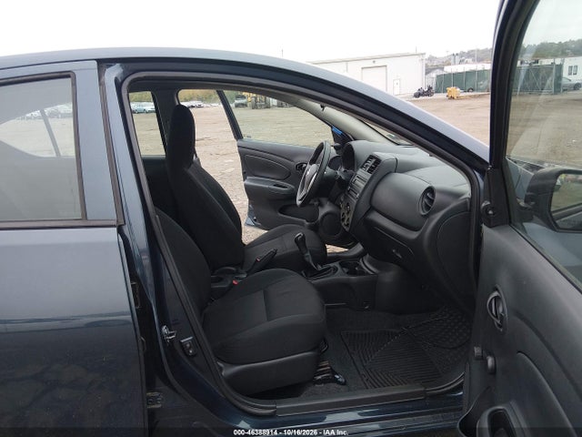 2015 Nissan Versa 1.6 S მანქანა იყიდება აუქციონზე, vin: 3N1CN7AP6FL893843, აუქციონის ნომერი: 46388914