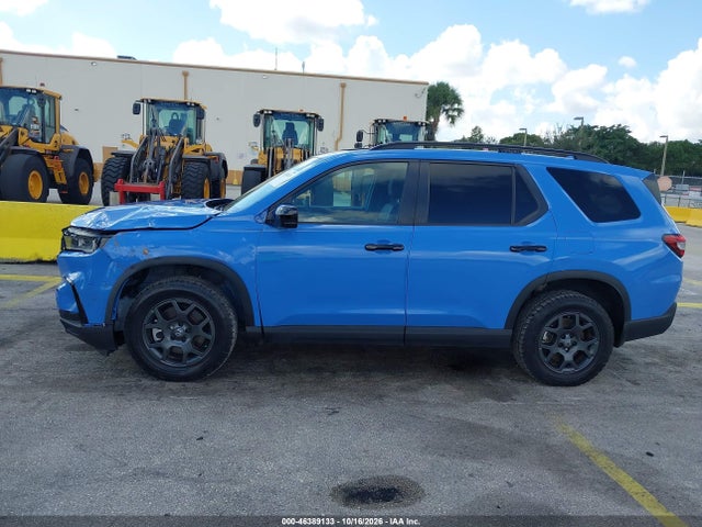 46389133 :رقم المزاد ، 5FNYG1H63SB104483 vin ، 2025 Honda Pilot Trailsport مزاد بيع