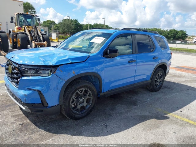 46389133 :رقم المزاد ، 5FNYG1H63SB104483 vin ، 2025 Honda Pilot Trailsport مزاد بيع