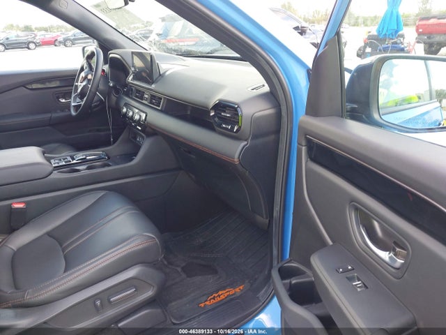 46389133 :رقم المزاد ، 5FNYG1H63SB104483 vin ، 2025 Honda Pilot Trailsport مزاد بيع