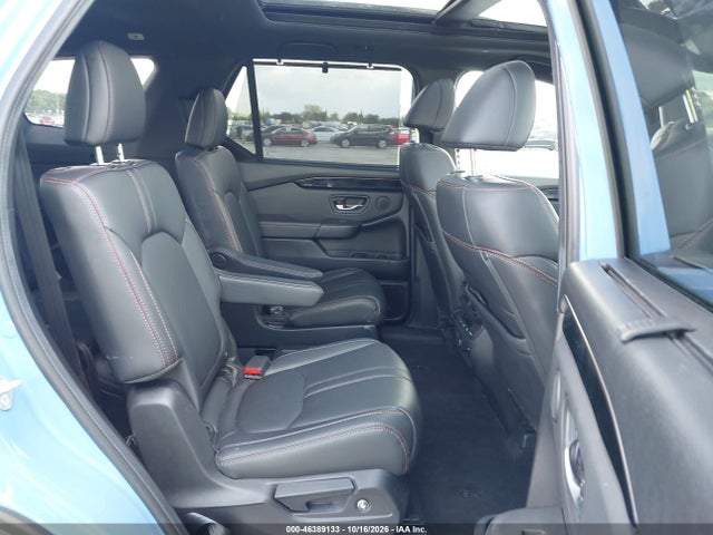 46389133 :رقم المزاد ، 5FNYG1H63SB104483 vin ، 2025 Honda Pilot Trailsport مزاد بيع
