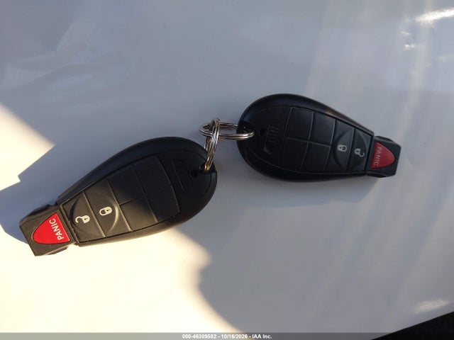 2013 Dodge Grand Caravan Sxt მანქანა იყიდება აუქციონზე, vin: 2C4RDGCG7DR688328, აუქციონის ნომერი: 46389582