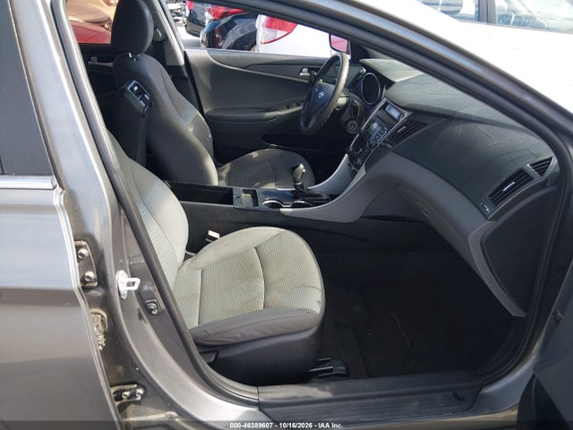 2011 Hyundai Sonata Gls მანქანა იყიდება აუქციონზე, vin: 5NPEB4AC2BH220438, აუქციონის ნომერი: 46389607