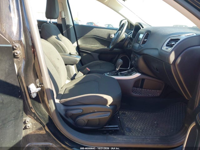 46389843 :رقم المزاد ، 3C4NJDABXKT703377 vin ، 2019 Jeep Compass Sport 4x4 مزاد بيع