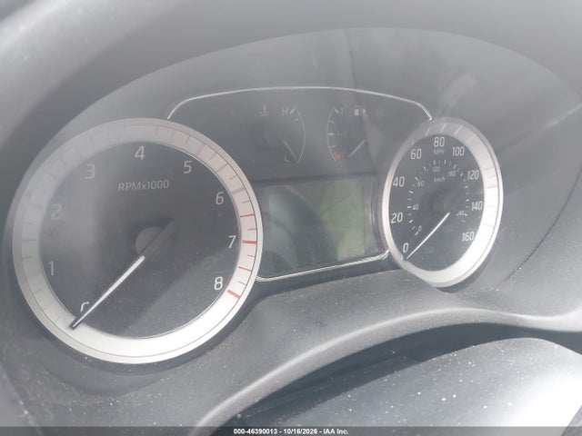 2015 Nissan Sentra Sr მანქანა იყიდება აუქციონზე, vin: 3N1AB7APXFY292972, აუქციონის ნომერი: 46390013