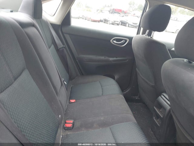 2015 Nissan Sentra Sr მანქანა იყიდება აუქციონზე, vin: 3N1AB7APXFY292972, აუქციონის ნომერი: 46390013