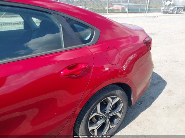 2019 Kia Forte Lxs მანქანა იყიდება აუქციონზე, vin: 3KPF24ADXKE029982, აუქციონის ნომერი: 46390040