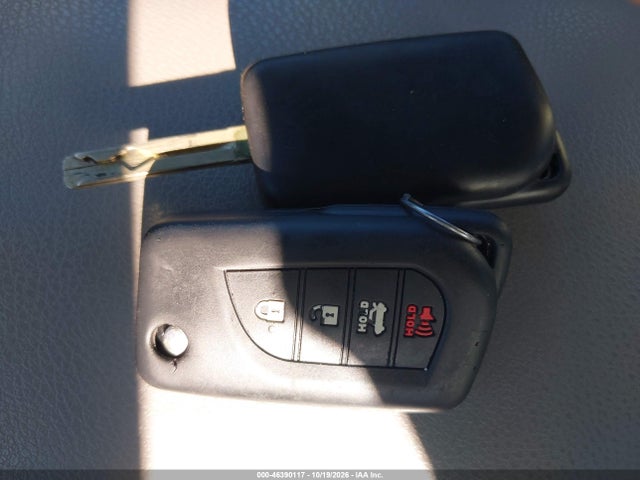 46390117 :رقم المزاد ، 4T1B11HK3KU683241 vin ، 2019 Toyota Camry Se مزاد بيع