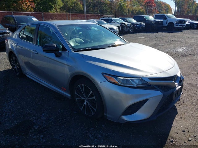 46390117 :رقم المزاد ، 4T1B11HK3KU683241 vin ، 2019 Toyota Camry Se مزاد بيع