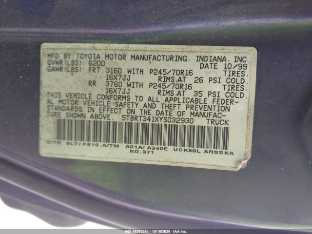 46390261 :رقم المزاد ، 5TBRT341XYS032930 vin ، 2000 Toyota Tundra Sr5 V8 مزاد بيع