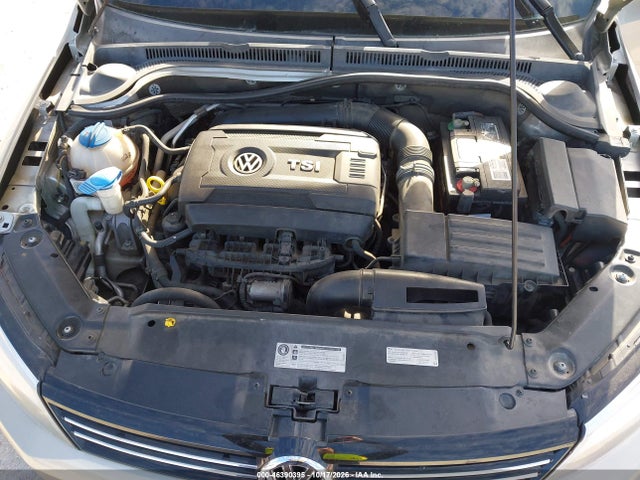 2014 Volkswagen Jetta 1.8t Se მანქანა იყიდება აუქციონზე, vin: 3VWD07AJ1EM268266, აუქციონის ნომერი: 46390395
