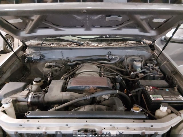 Aukcja sprzedaży 2000 Toyota Tundra Sr5 V8, vin: 5TBBT4419YS004611, numer aukcji: 46390397