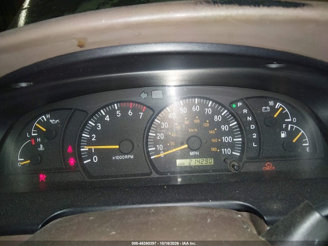 Aukcja sprzedaży 2000 Toyota Tundra Sr5 V8, vin: 5TBBT4419YS004611, numer aukcji: 46390397