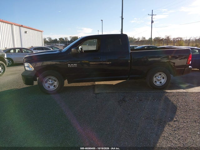 Продажа на аукционе авто 2018 Ram 1500 Tradesman  4x2 6'4 Box, vin: 1C6RR6FGXJS303613, номер лота: 46390455