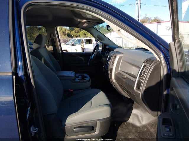 Продажа на аукционе авто 2018 Ram 1500 Tradesman  4x2 6'4 Box, vin: 1C6RR6FGXJS303613, номер лота: 46390455