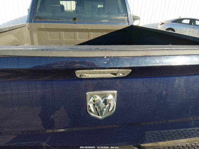 Продажа на аукционе авто 2018 Ram 1500 Tradesman  4x2 6'4 Box, vin: 1C6RR6FGXJS303613, номер лота: 46390455