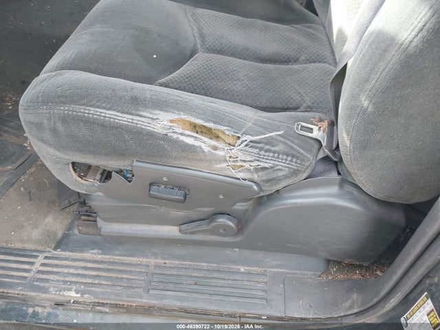 Aukcja sprzedaży 2004 Chevrolet Silverado 1500 Z71, vin: 2GCEK13T041310638, numer aukcji: 46390722