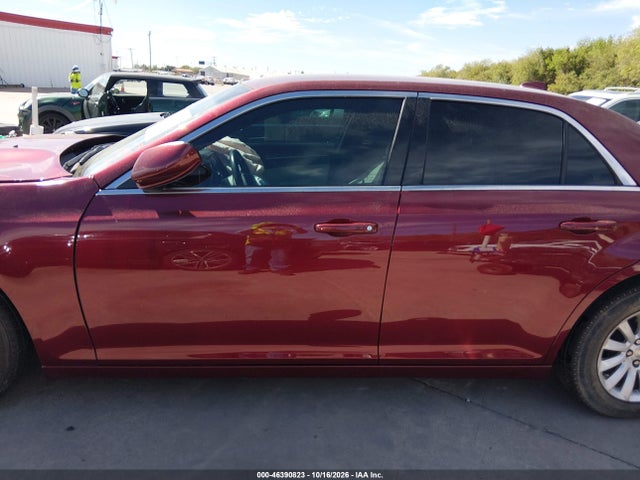 2018 Chrysler 300 Touring მანქანა იყიდება აუქციონზე, vin: 2C3CCAAG7JH292012, აუქციონის ნომერი: 46390823