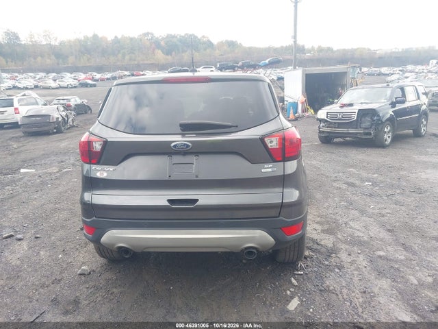 2019 Ford Escape Se მანქანა იყიდება აუქციონზე, vin: 1FMCU9GD7KUC09144, აუქციონის ნომერი: 46391005