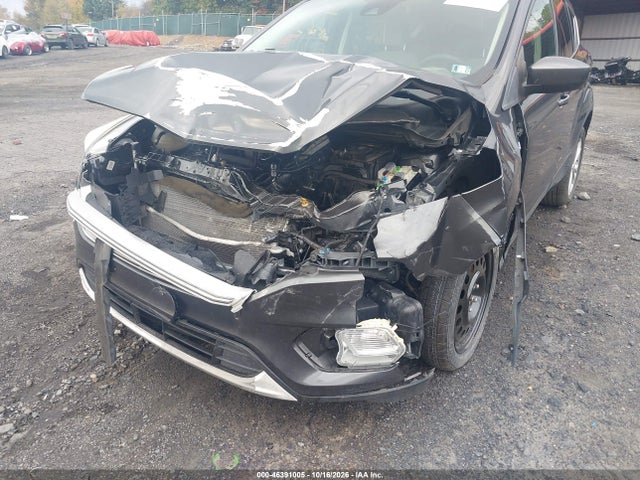2019 Ford Escape Se მანქანა იყიდება აუქციონზე, vin: 1FMCU9GD7KUC09144, აუქციონის ნომერი: 46391005